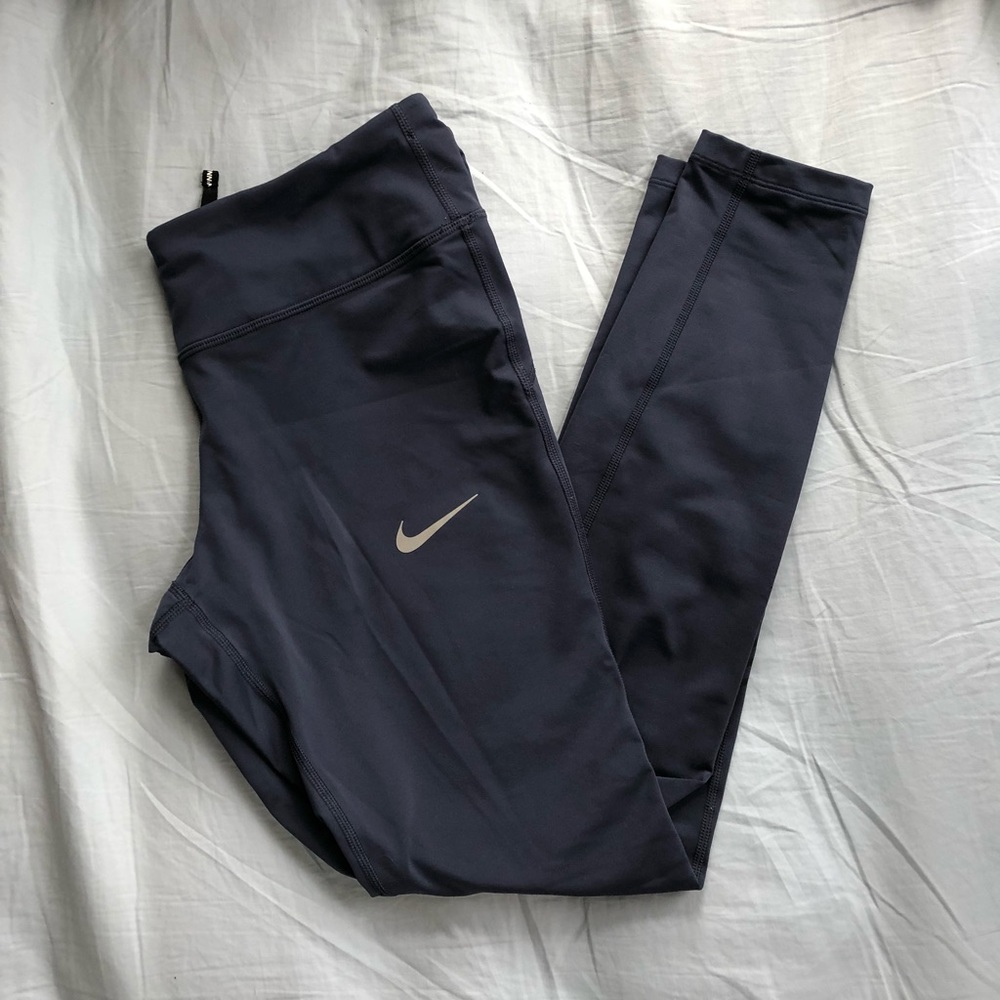 Nike DriFit Leggings | M